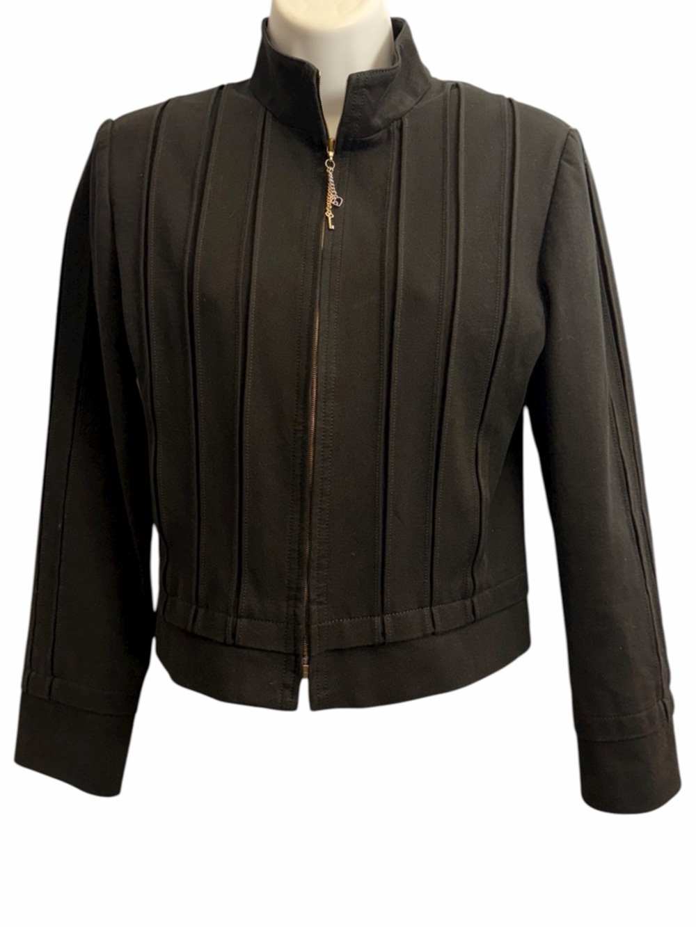 St John Sport Cropped Jacket Size Petite